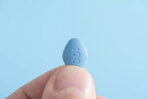 如何減少雙效威而鋼的副作用？